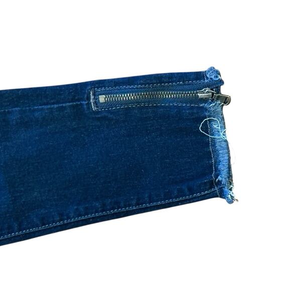 KanCan Women’s Size 5 Skinny Jeans with Zip Ankles and Raw Edge Hem - Picture 4 of 8